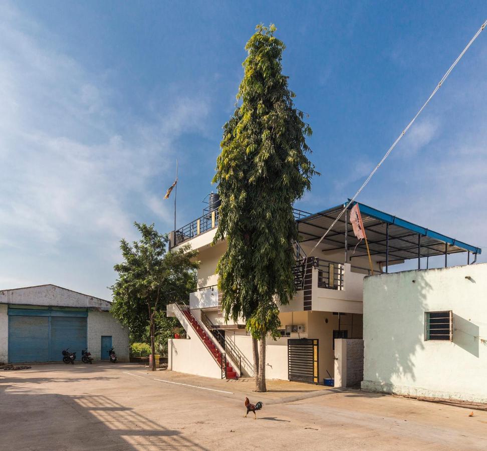 Krishna Homestay Хампи Екстериор снимка